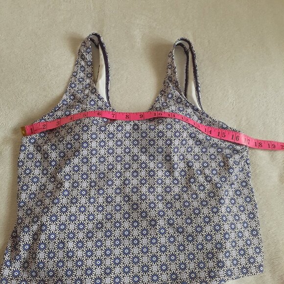 Lands' End Women's S Geo Print Chlorine Resistant Fauxkini One Piece Swimsuit - Picture 9 of 11